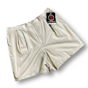 Vintage NWT Beige Shorts